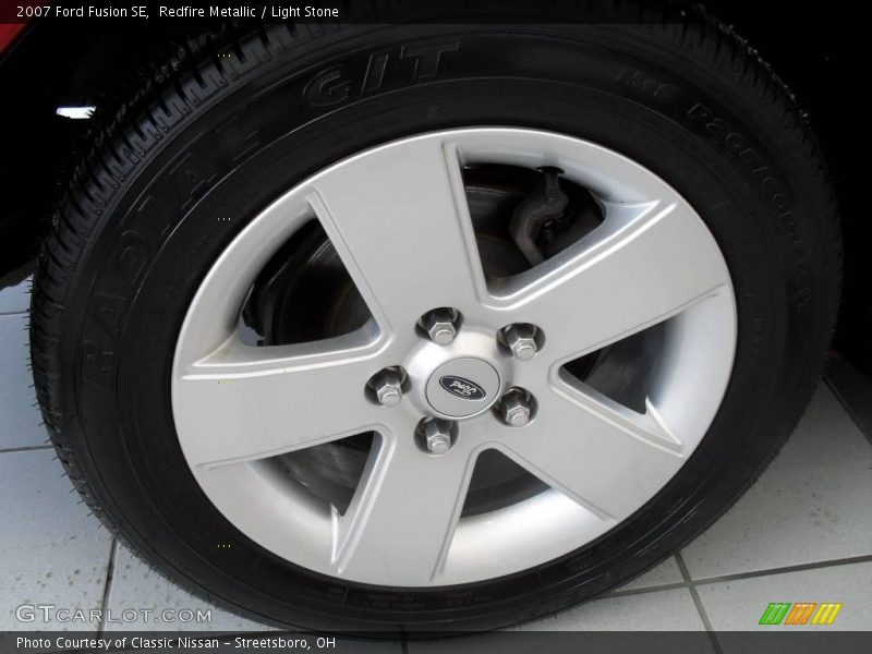 Redfire Metallic / Light Stone 2007 Ford Fusion SE