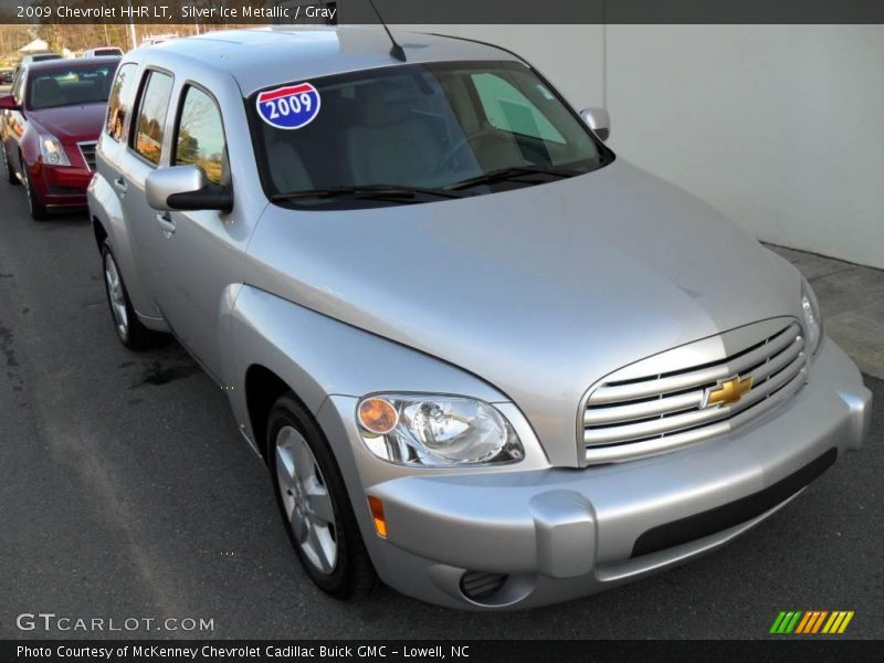 Silver Ice Metallic / Gray 2009 Chevrolet HHR LT