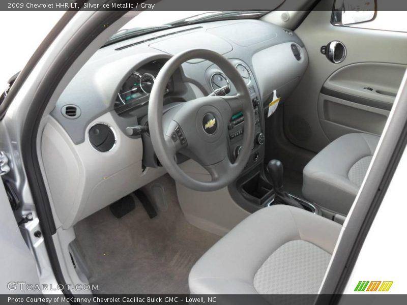 Silver Ice Metallic / Gray 2009 Chevrolet HHR LT