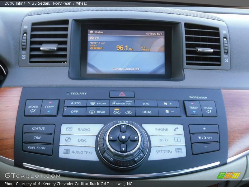 Ivory Pearl / Wheat 2006 Infiniti M 35 Sedan
