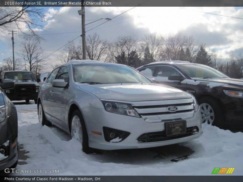 Brilliant Silver Metallic / Charcoal Black 2010 Ford Fusion SE