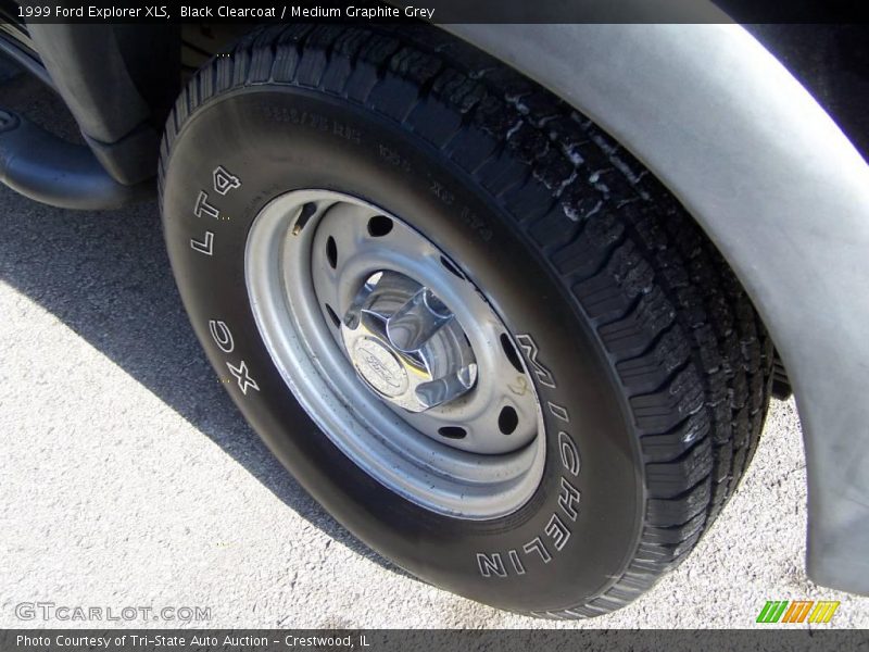 Black Clearcoat / Medium Graphite Grey 1999 Ford Explorer XLS