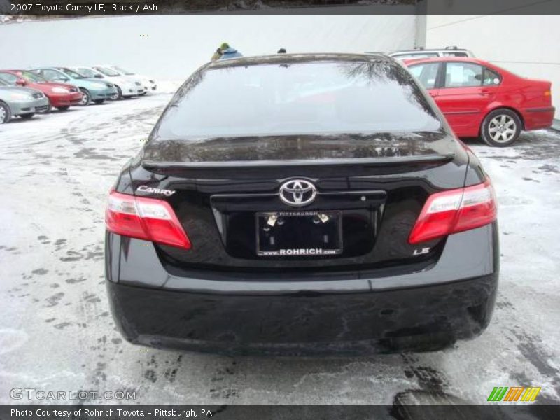 Black / Ash 2007 Toyota Camry LE