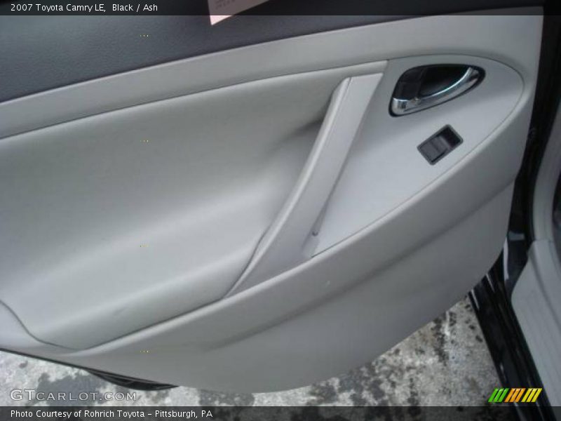 Black / Ash 2007 Toyota Camry LE
