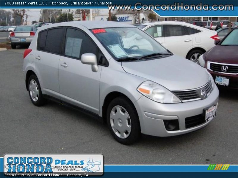 Brilliant Silver / Charcoal 2008 Nissan Versa 1.8 S Hatchback