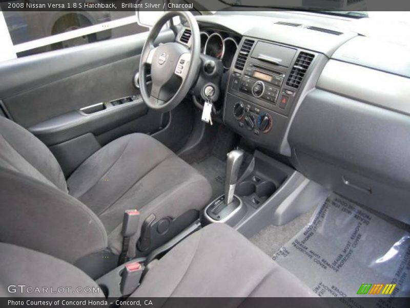 Brilliant Silver / Charcoal 2008 Nissan Versa 1.8 S Hatchback