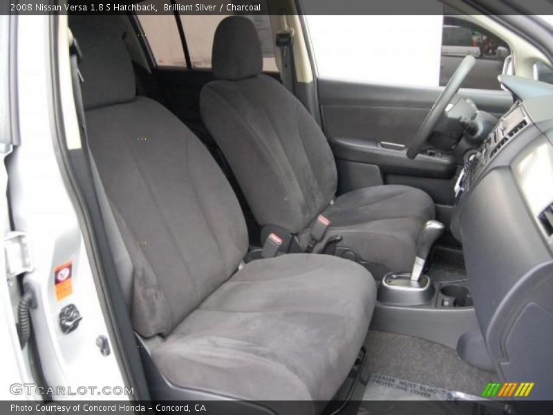 Brilliant Silver / Charcoal 2008 Nissan Versa 1.8 S Hatchback
