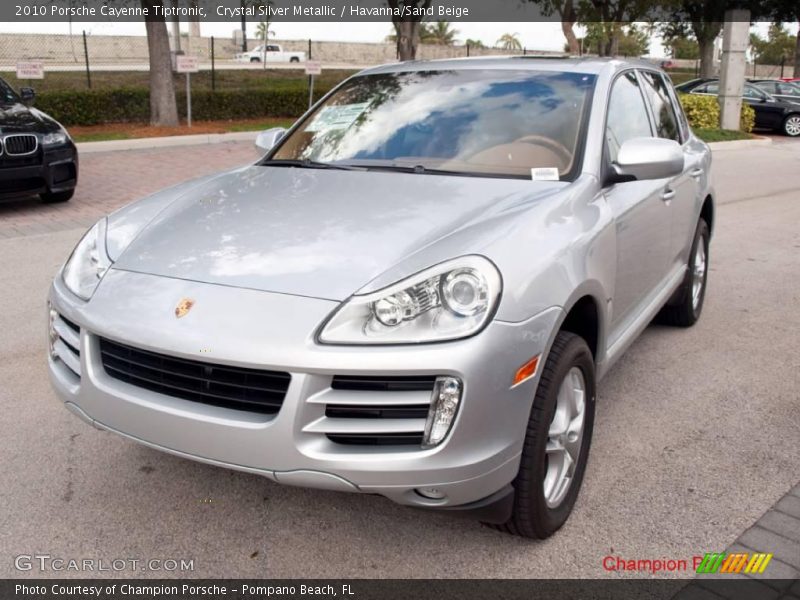 Crystal Silver Metallic / Havanna/Sand Beige 2010 Porsche Cayenne Tiptronic