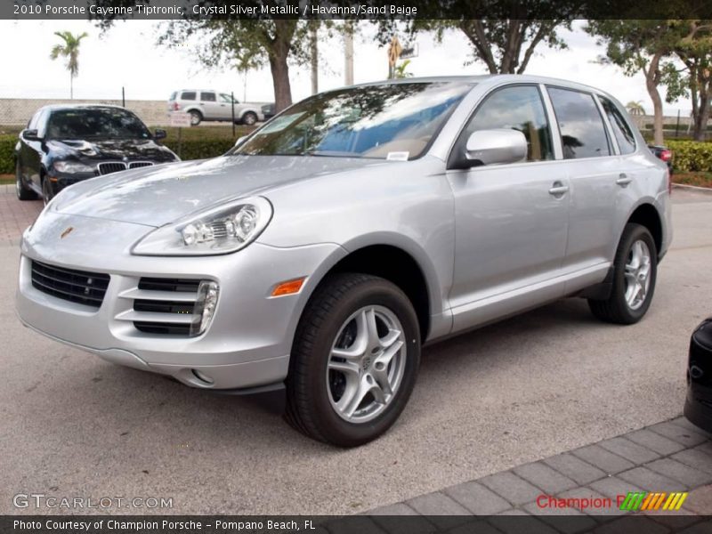 Crystal Silver Metallic / Havanna/Sand Beige 2010 Porsche Cayenne Tiptronic