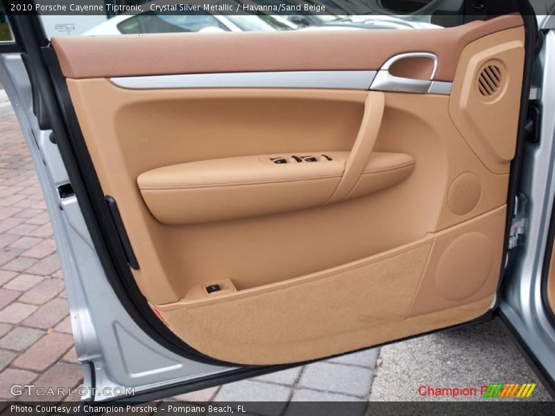 Crystal Silver Metallic / Havanna/Sand Beige 2010 Porsche Cayenne Tiptronic