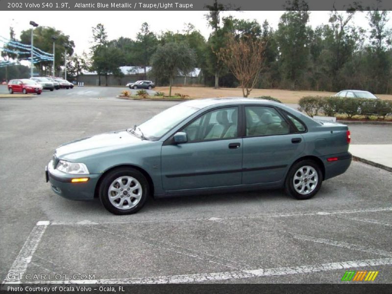 Atlantic Blue Metallic / Taupe/Light Taupe 2002 Volvo S40 1.9T