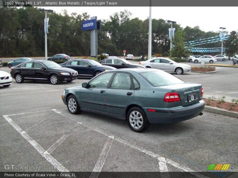 Atlantic Blue Metallic / Taupe/Light Taupe 2002 Volvo S40 1.9T