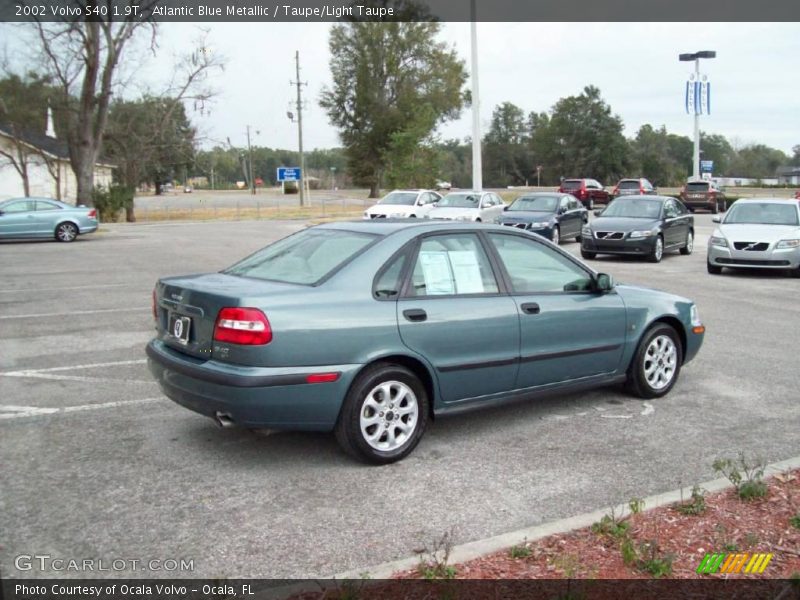 Atlantic Blue Metallic / Taupe/Light Taupe 2002 Volvo S40 1.9T