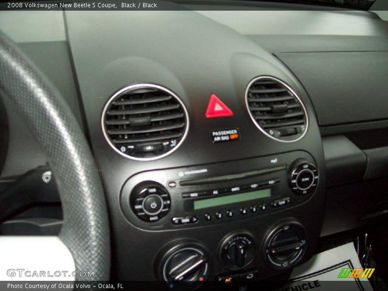 Black / Black 2008 Volkswagen New Beetle S Coupe