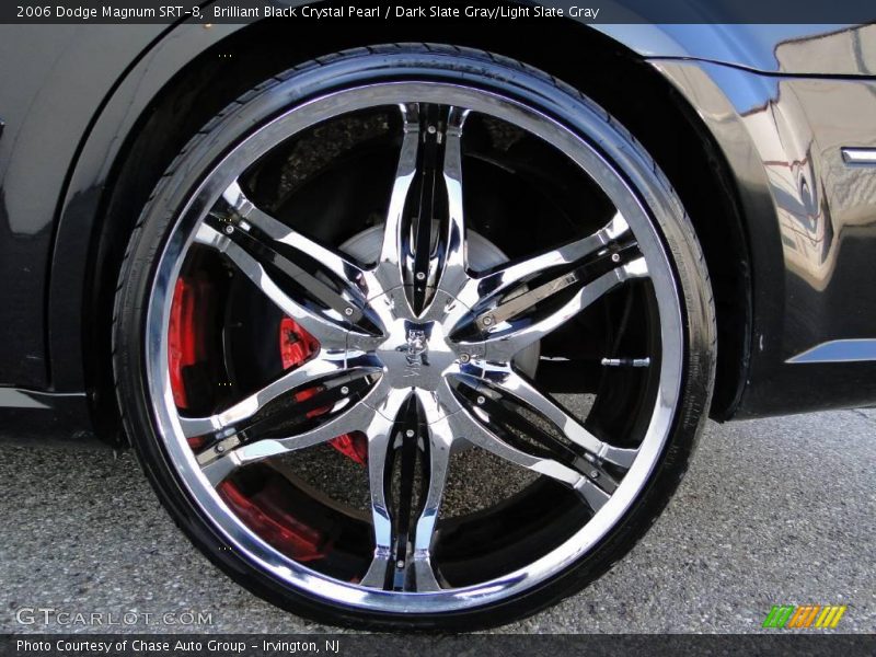 Brilliant Black Crystal Pearl / Dark Slate Gray/Light Slate Gray 2006 Dodge Magnum SRT-8
