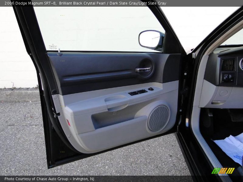 Brilliant Black Crystal Pearl / Dark Slate Gray/Light Slate Gray 2006 Dodge Magnum SRT-8