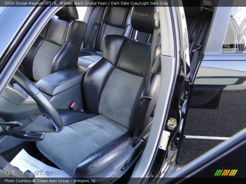 Brilliant Black Crystal Pearl / Dark Slate Gray/Light Slate Gray 2006 Dodge Magnum SRT-8