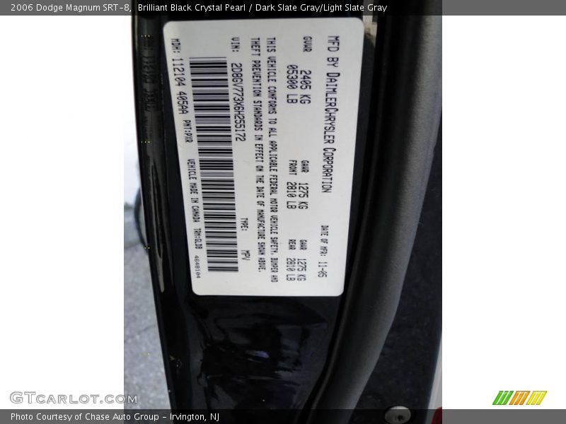 Brilliant Black Crystal Pearl / Dark Slate Gray/Light Slate Gray 2006 Dodge Magnum SRT-8
