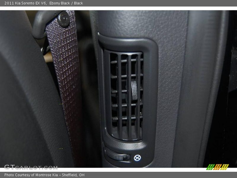 Ebony Black / Black 2011 Kia Sorento EX V6