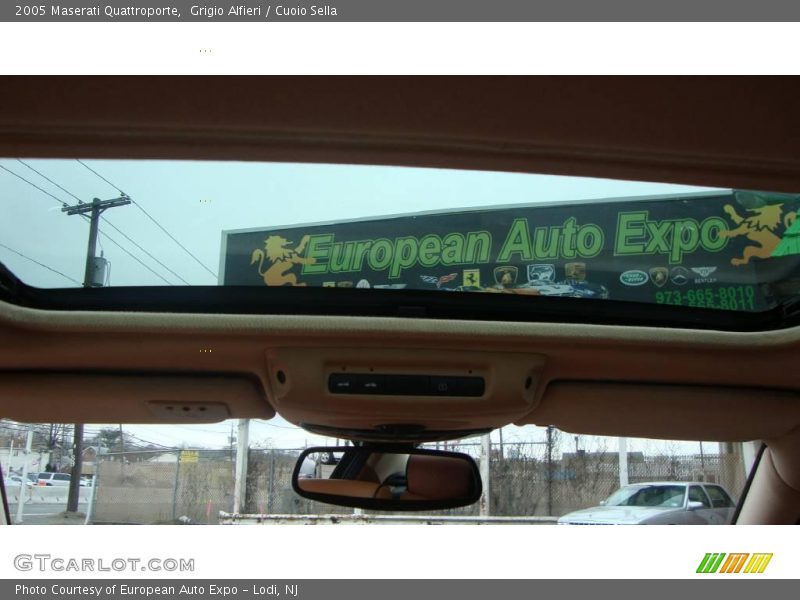 Grigio Alfieri / Cuoio Sella 2005 Maserati Quattroporte