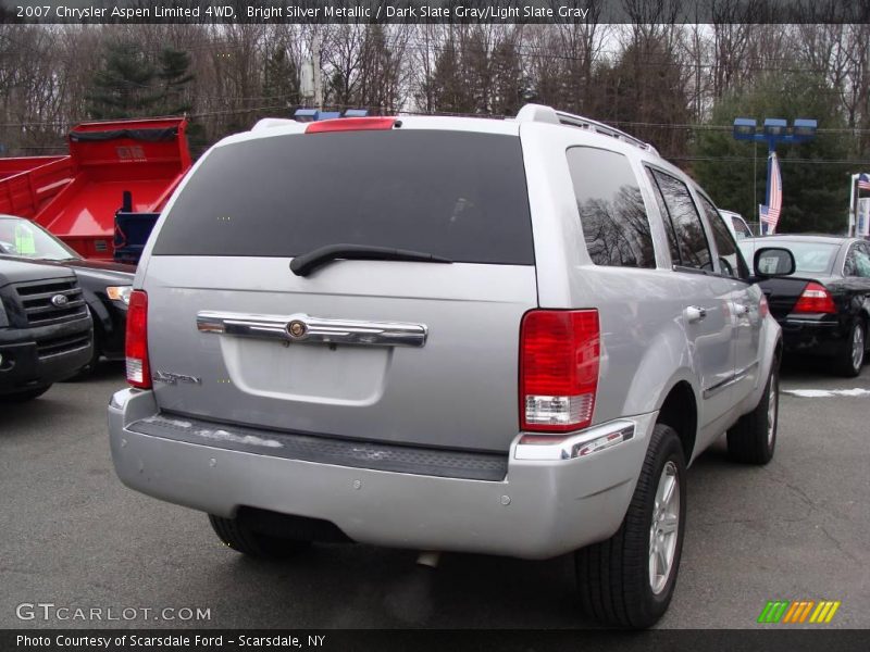 Bright Silver Metallic / Dark Slate Gray/Light Slate Gray 2007 Chrysler Aspen Limited 4WD