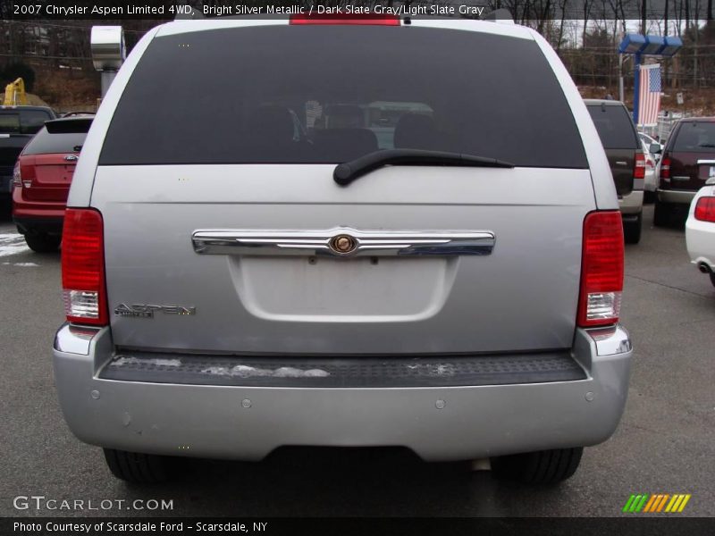 Bright Silver Metallic / Dark Slate Gray/Light Slate Gray 2007 Chrysler Aspen Limited 4WD