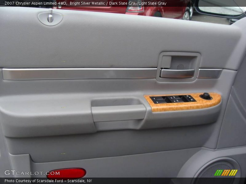 Bright Silver Metallic / Dark Slate Gray/Light Slate Gray 2007 Chrysler Aspen Limited 4WD