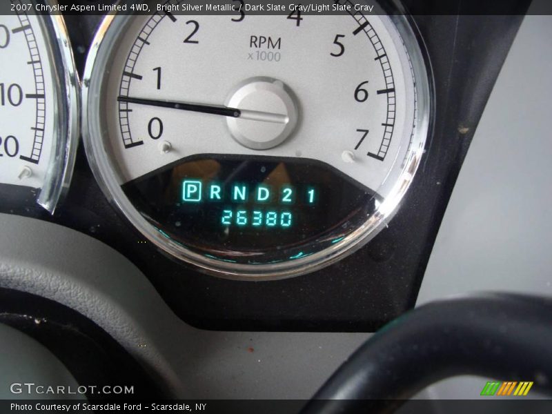 Bright Silver Metallic / Dark Slate Gray/Light Slate Gray 2007 Chrysler Aspen Limited 4WD