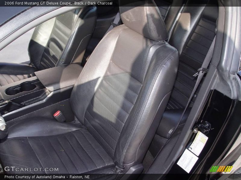 Black / Dark Charcoal 2006 Ford Mustang GT Deluxe Coupe