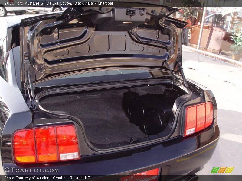 Black / Dark Charcoal 2006 Ford Mustang GT Deluxe Coupe