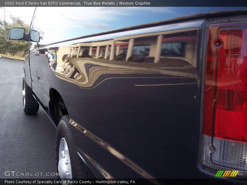 True Blue Metallic / Medium Graphite 2002 Ford E Series Van E350 Commercial