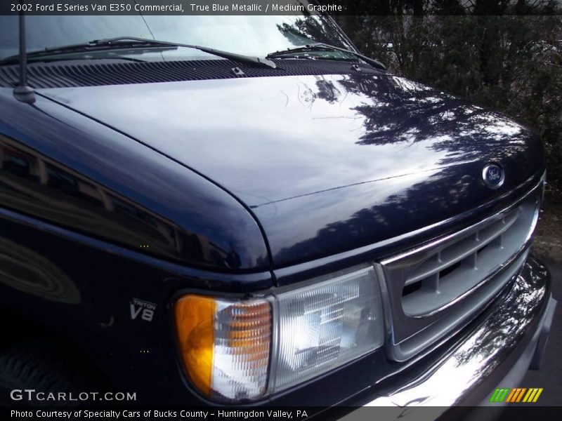 True Blue Metallic / Medium Graphite 2002 Ford E Series Van E350 Commercial