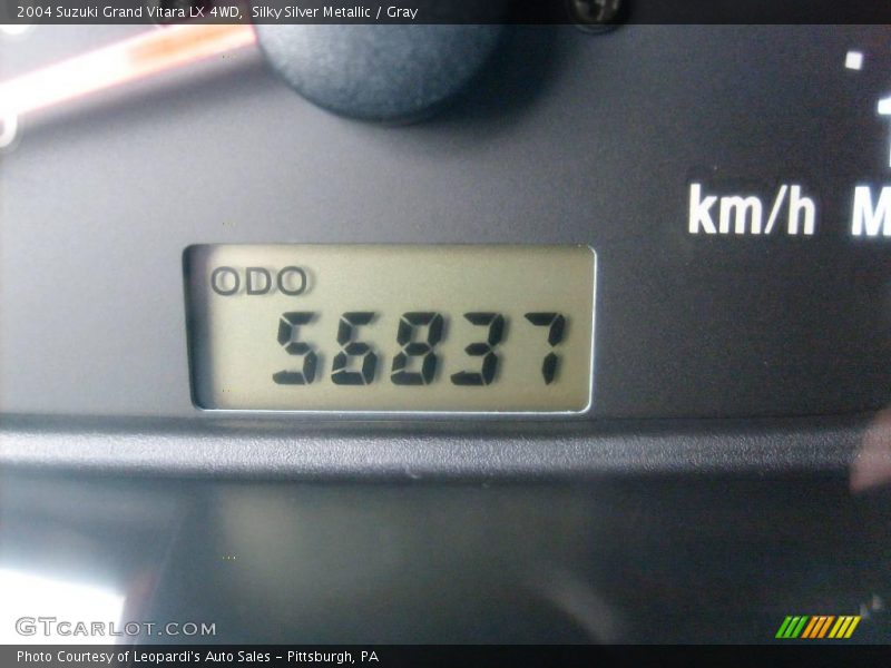 Silky Silver Metallic / Gray 2004 Suzuki Grand Vitara LX 4WD