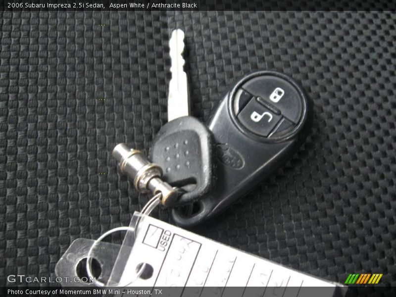 Aspen White / Anthracite Black 2006 Subaru Impreza 2.5i Sedan