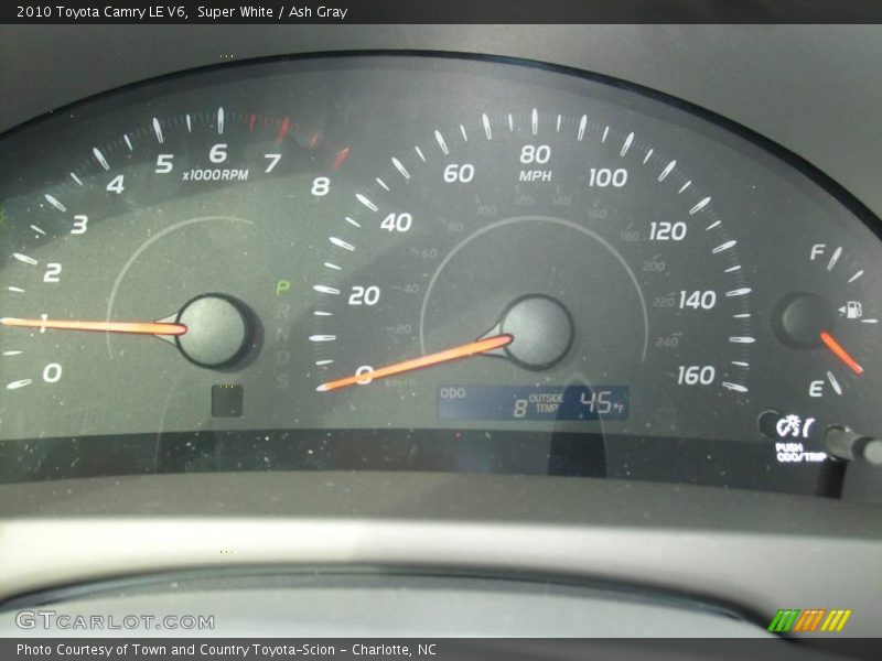 Super White / Ash Gray 2010 Toyota Camry LE V6