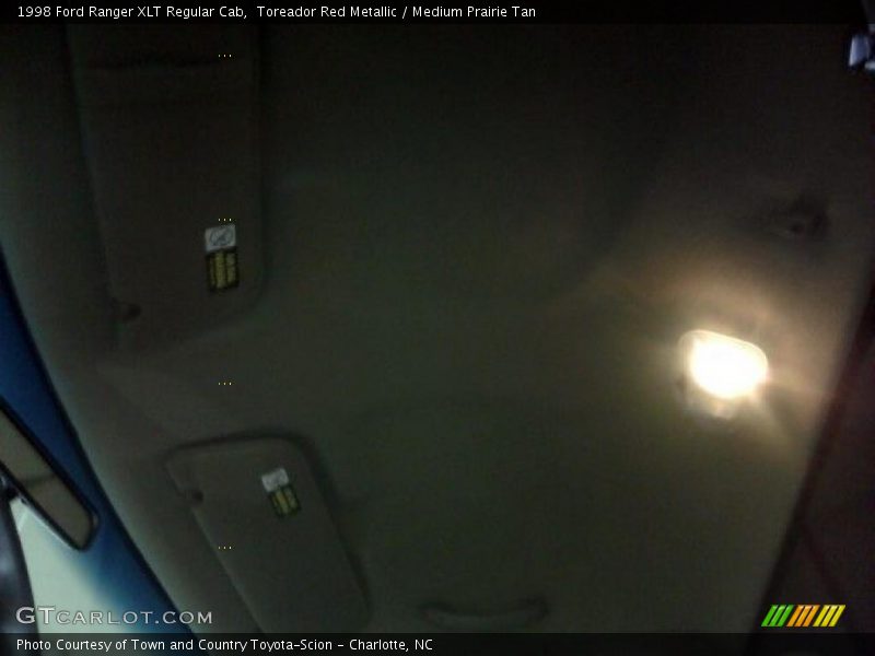 Toreador Red Metallic / Medium Prairie Tan 1998 Ford Ranger XLT Regular Cab