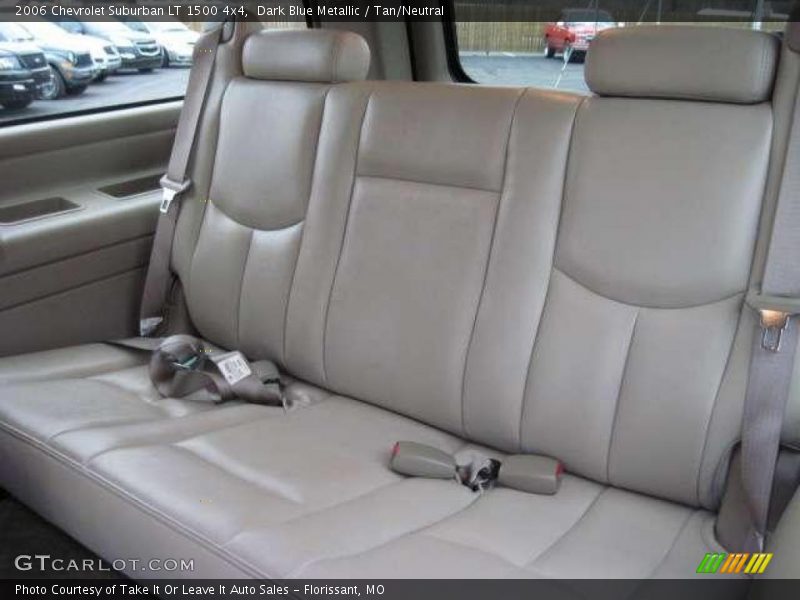 Dark Blue Metallic / Tan/Neutral 2006 Chevrolet Suburban LT 1500 4x4