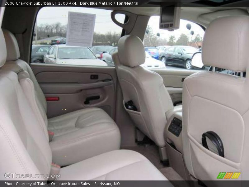 Dark Blue Metallic / Tan/Neutral 2006 Chevrolet Suburban LT 1500 4x4