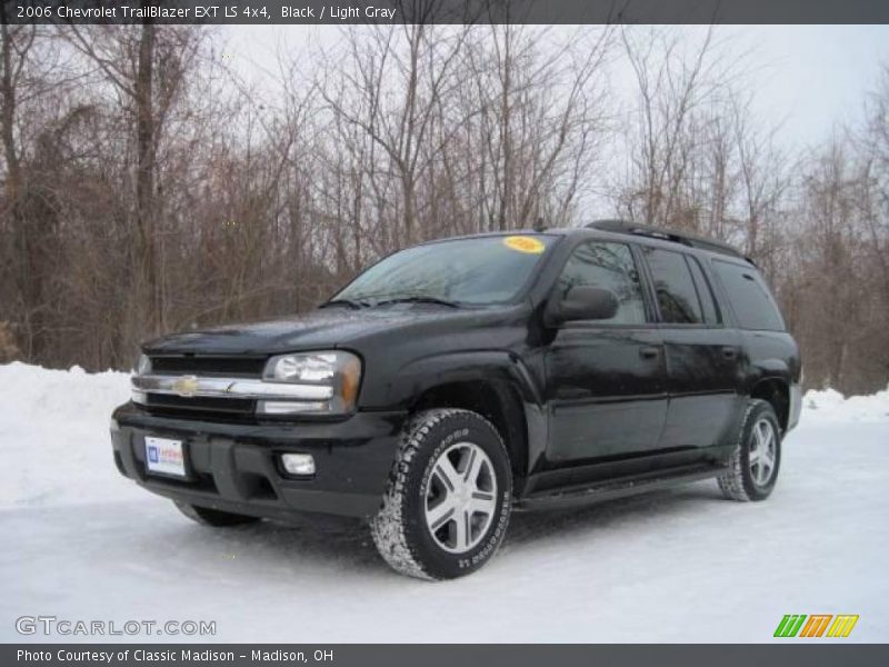 Black / Light Gray 2006 Chevrolet TrailBlazer EXT LS 4x4