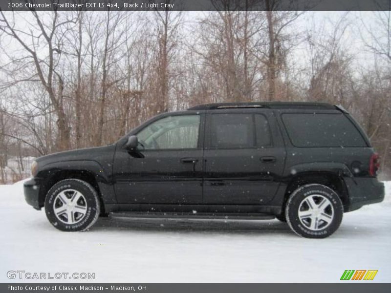 Black / Light Gray 2006 Chevrolet TrailBlazer EXT LS 4x4