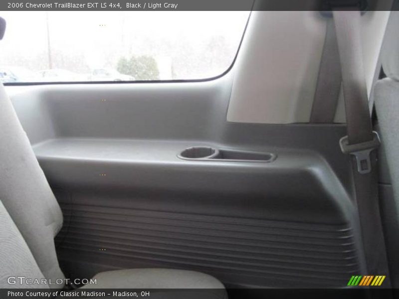 Black / Light Gray 2006 Chevrolet TrailBlazer EXT LS 4x4