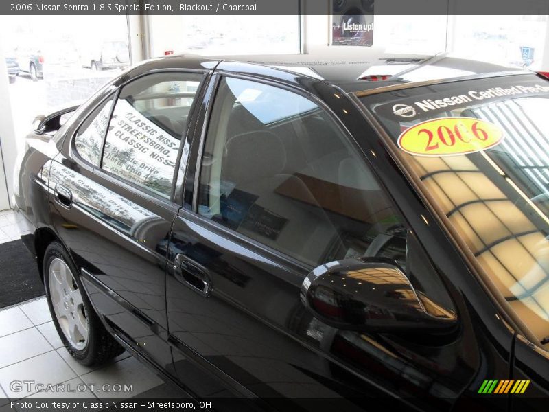 Blackout / Charcoal 2006 Nissan Sentra 1.8 S Special Edition