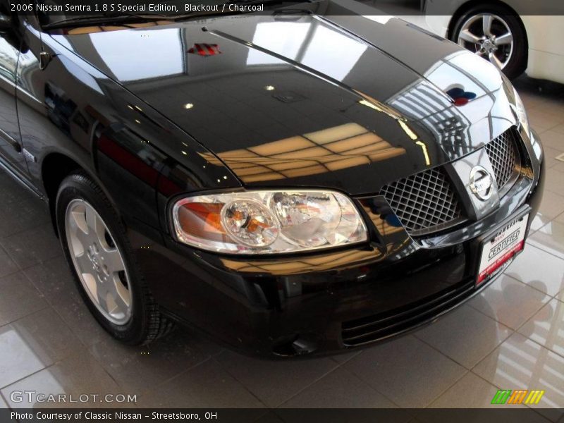 Blackout / Charcoal 2006 Nissan Sentra 1.8 S Special Edition