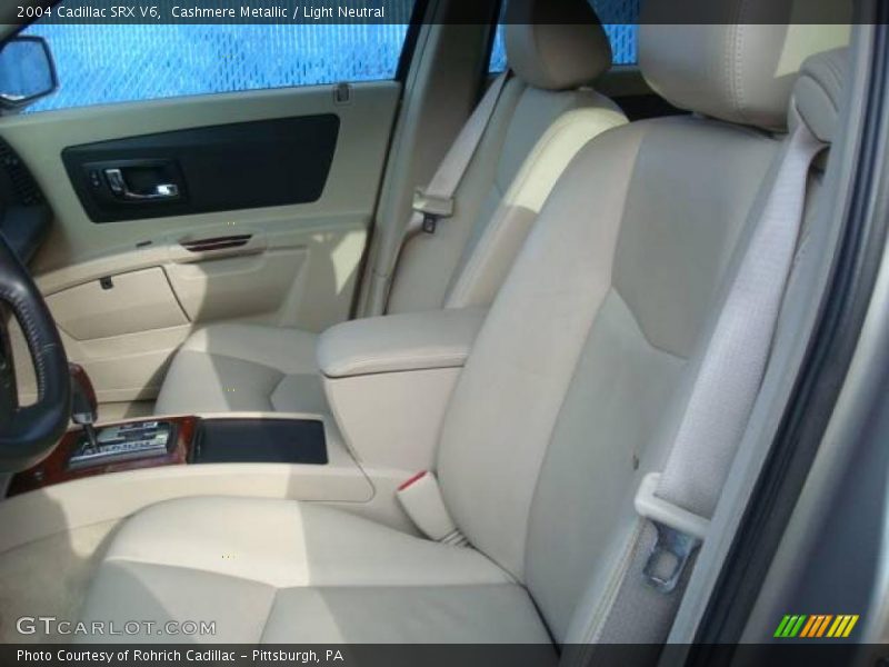 Cashmere Metallic / Light Neutral 2004 Cadillac SRX V6