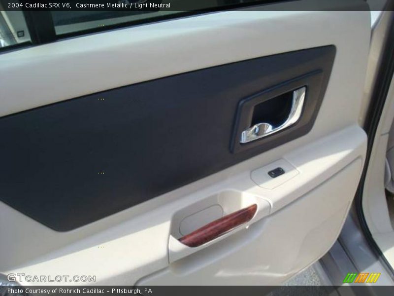 Cashmere Metallic / Light Neutral 2004 Cadillac SRX V6
