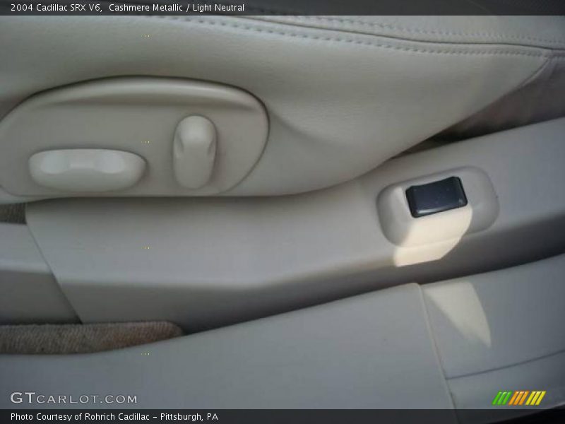Cashmere Metallic / Light Neutral 2004 Cadillac SRX V6