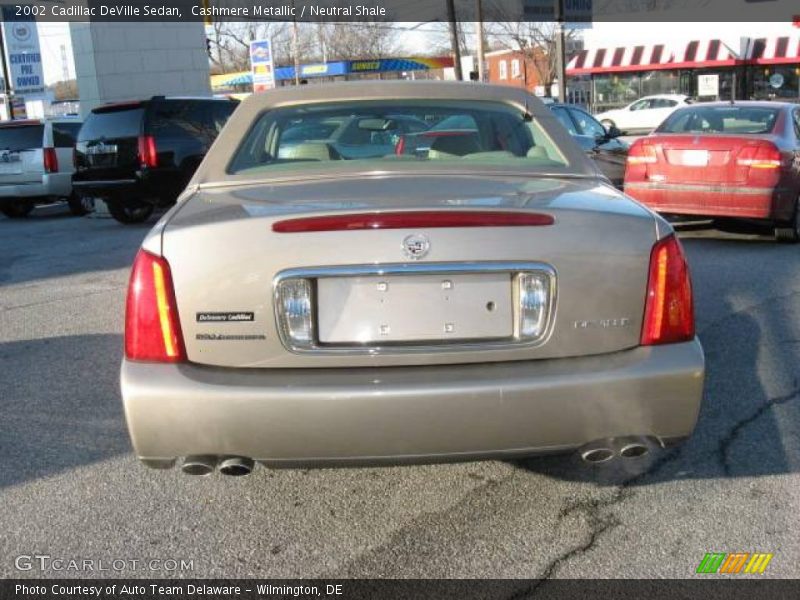 Cashmere Metallic / Neutral Shale 2002 Cadillac DeVille Sedan