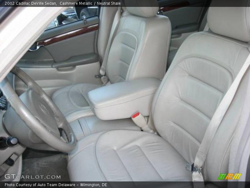 Cashmere Metallic / Neutral Shale 2002 Cadillac DeVille Sedan