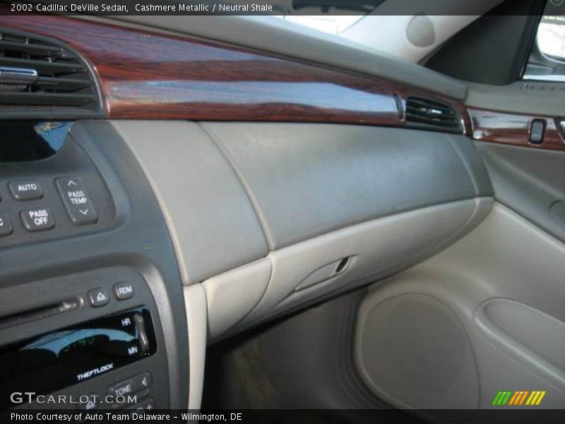 Cashmere Metallic / Neutral Shale 2002 Cadillac DeVille Sedan