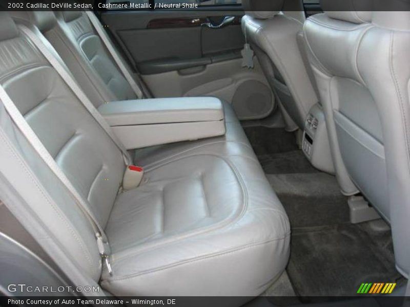 Cashmere Metallic / Neutral Shale 2002 Cadillac DeVille Sedan